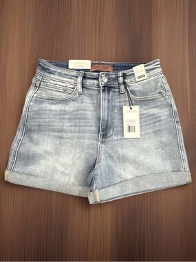 Judy Blue Faded Light Blue Denim Roll-Cuff Shorts Size Small